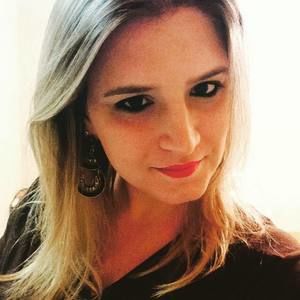 Meet your Posher, Daniela